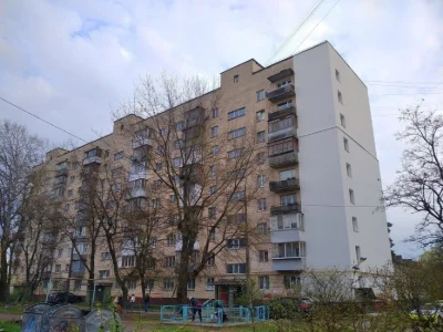 3 floor. Very profitable! 39m2. House near the Park! Gas. plate.