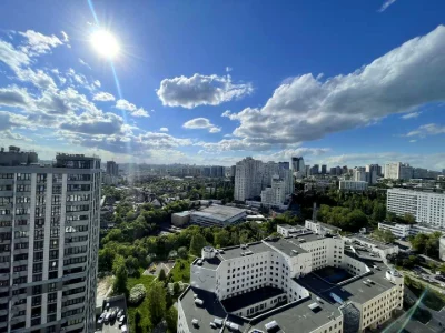 Квартира. Киев, Андрея Верхосмотра ул. (Михаила Драгомирова)