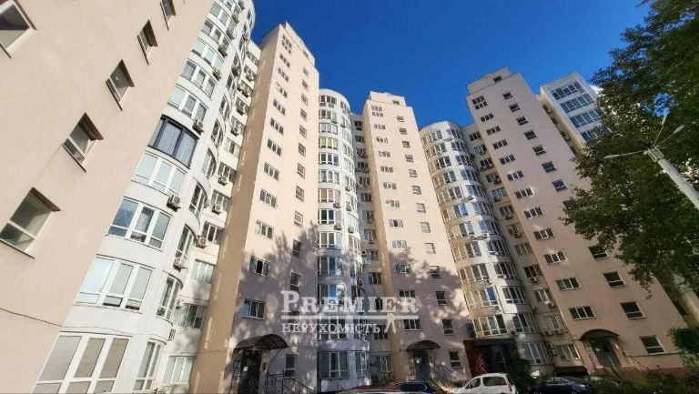 Ваш особистий оазис комфорту в центрі Одеси: заїжджайте та ж