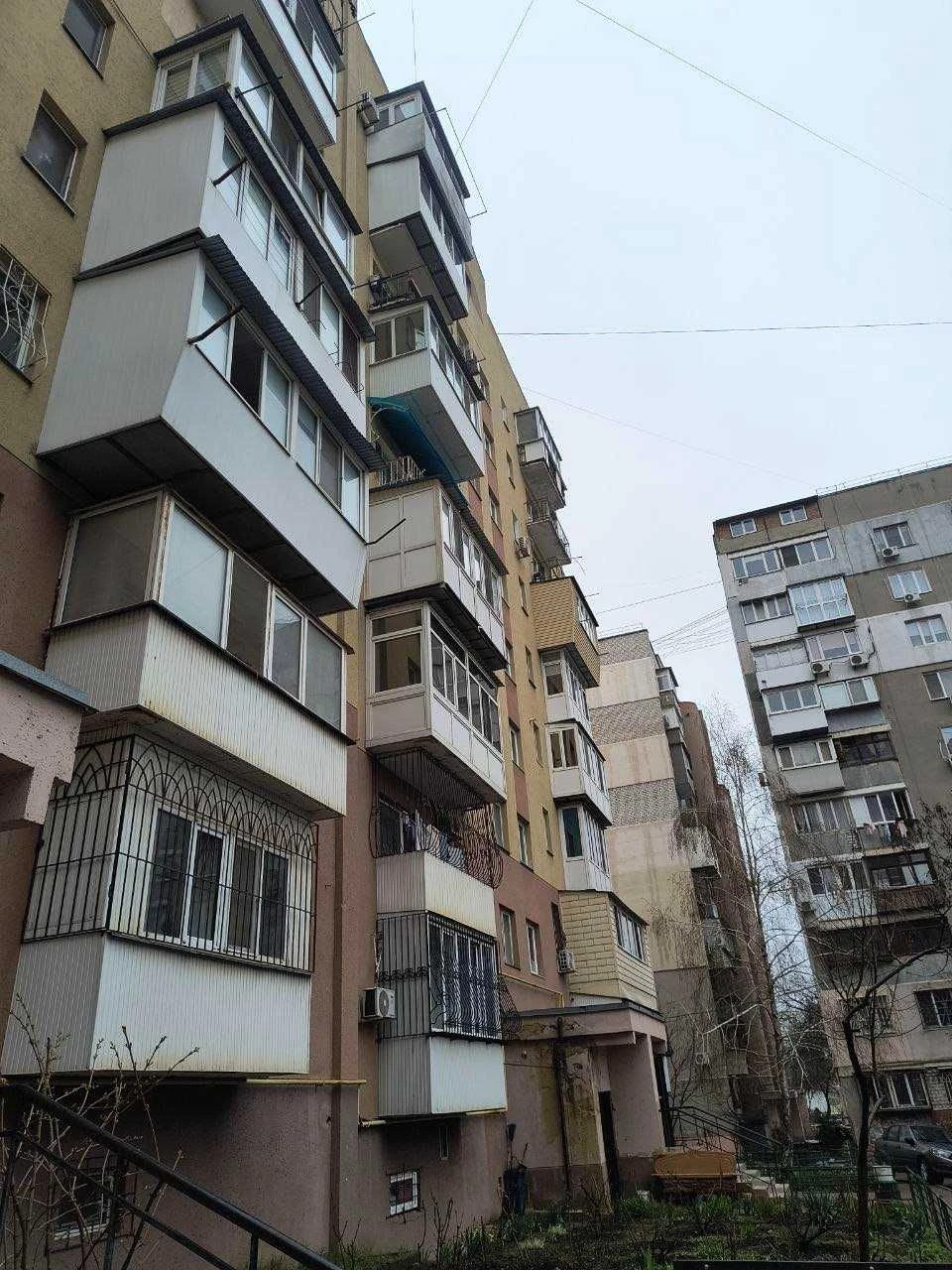 kor- 5 Продам 3х комнатную на Вильямса