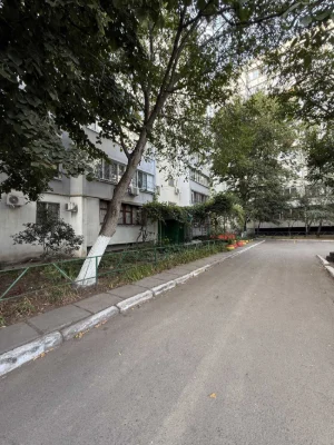 Продам 1 ком. квартиру на Поселке Котовского по ул. Жолио-кю