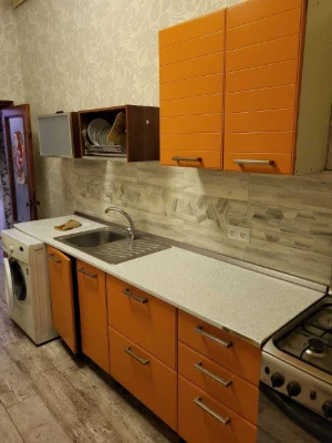 Продам 2 ком. квартиру с балконом  Фабричная/ Ивановский мос