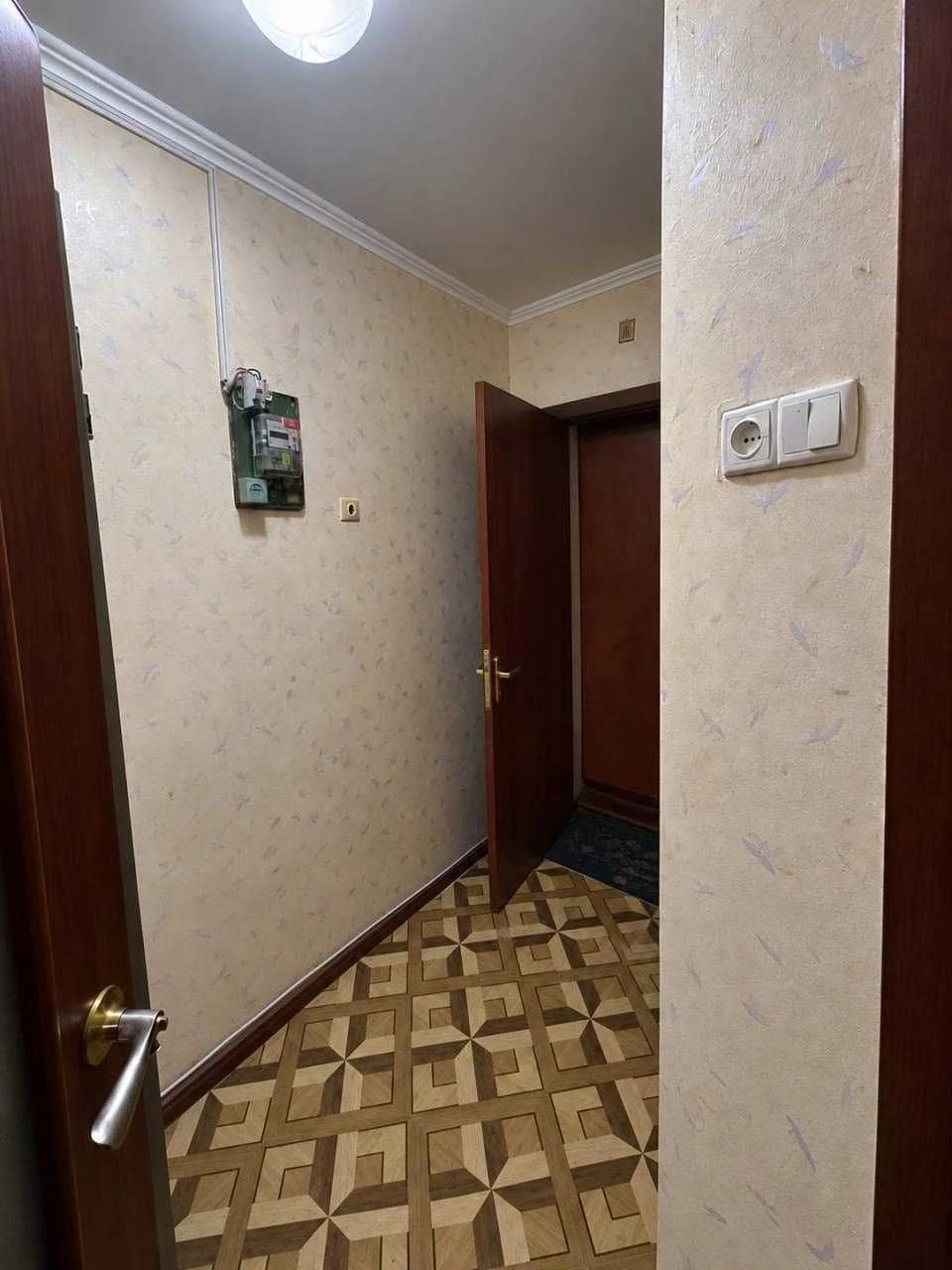 Однокомнатная квартира, в Кирпичном доме ( Приморский район)
