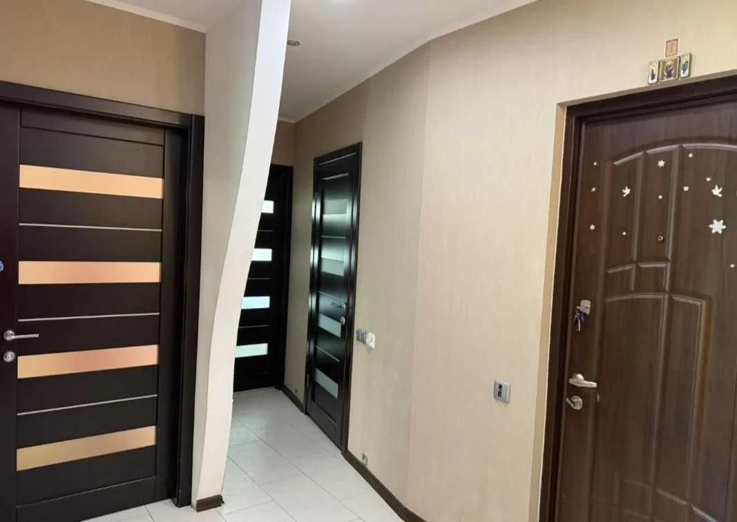 Продам 3-х ком на Марсельской
