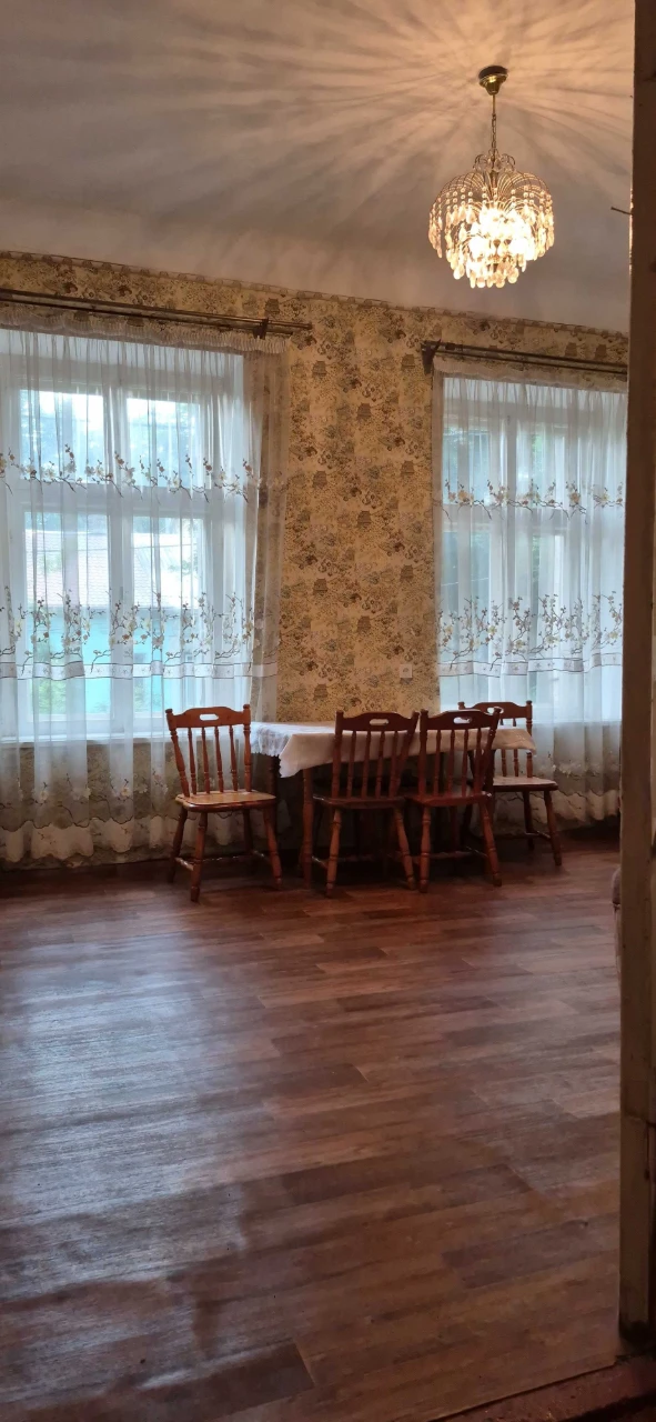 Продам 2х комн. кв. Центр Гимназическая ул