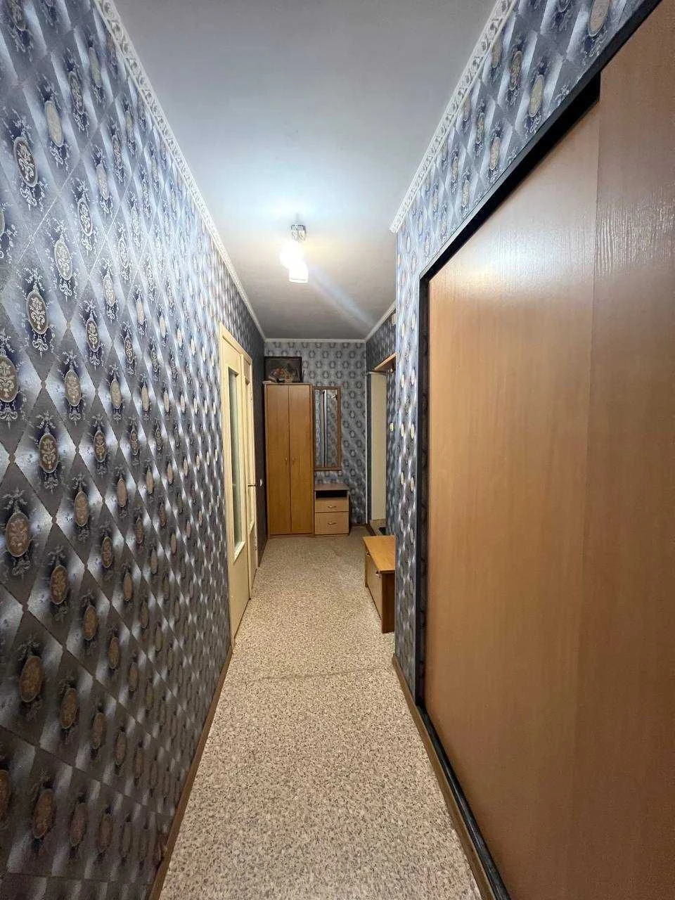 Продам 1 кімнатну квартиру ЖК  Істок  Днепродорога