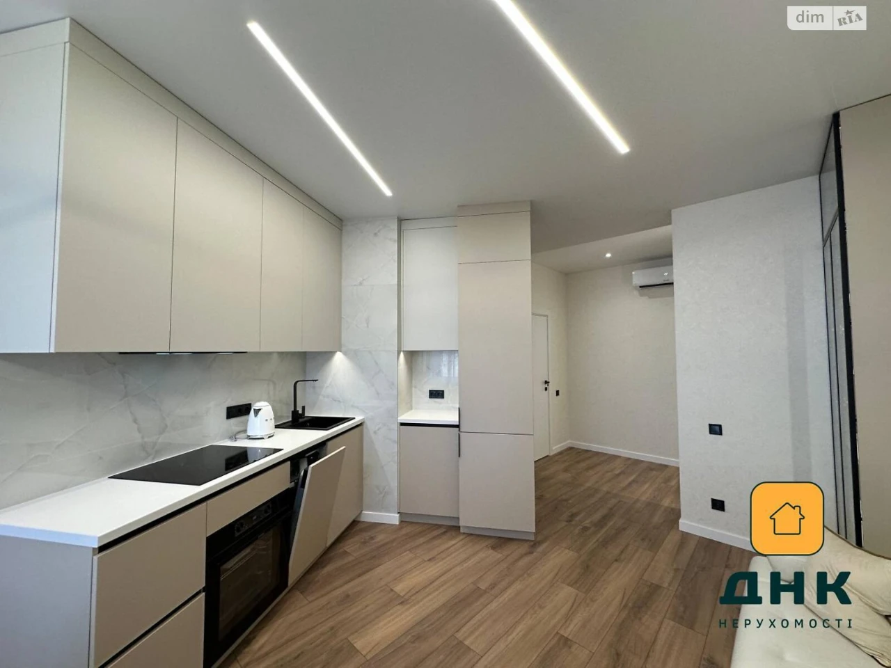 Продаж Квартира Ближні Млини