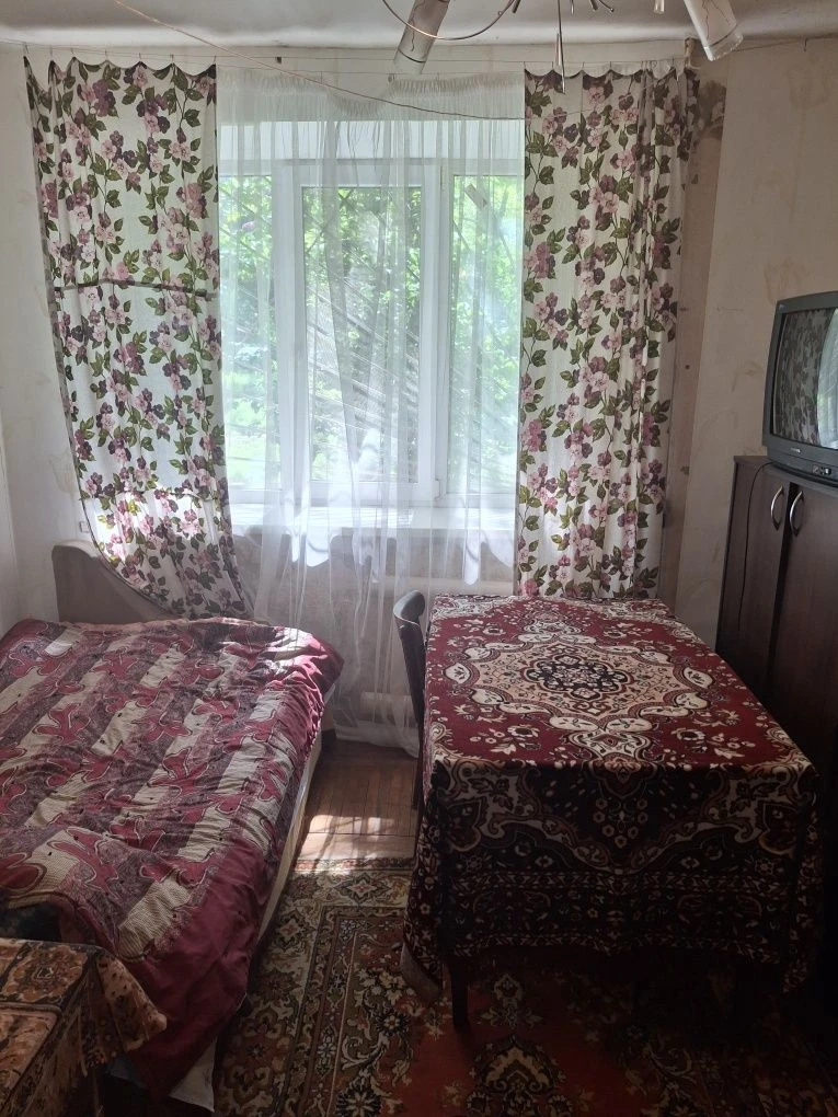 Пропонується 1-кімнатна квартира на вул. Затонського