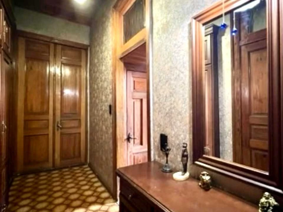 Квартира. Одеса, Старосінна пл.