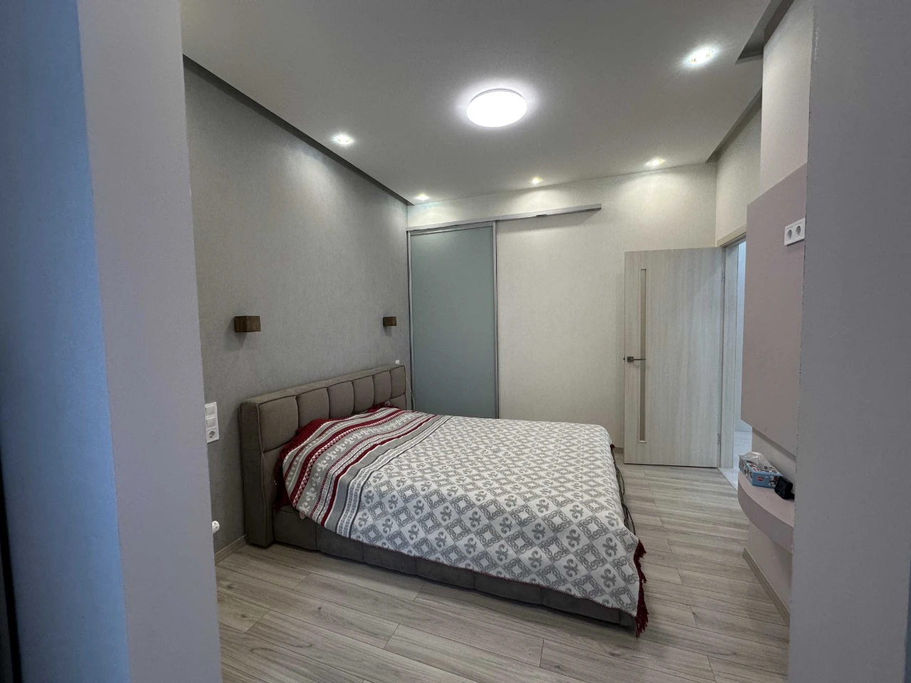 2-комнатная квартира Кадор Таирова |  75м.кв 3этаж готова к