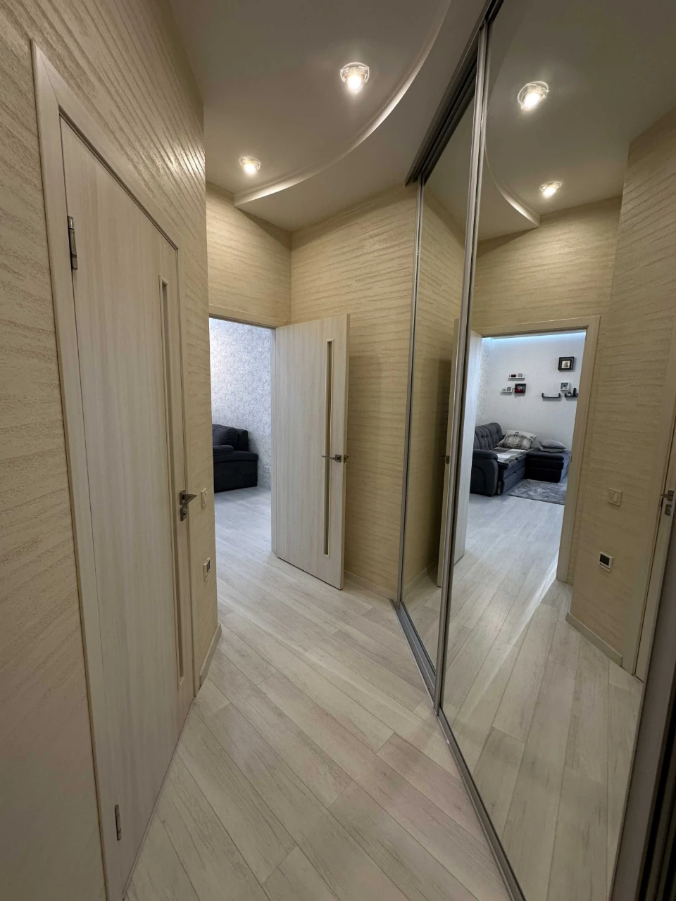 2-комнатная квартира Кадор Таирова |  75м.кв 3этаж готова к