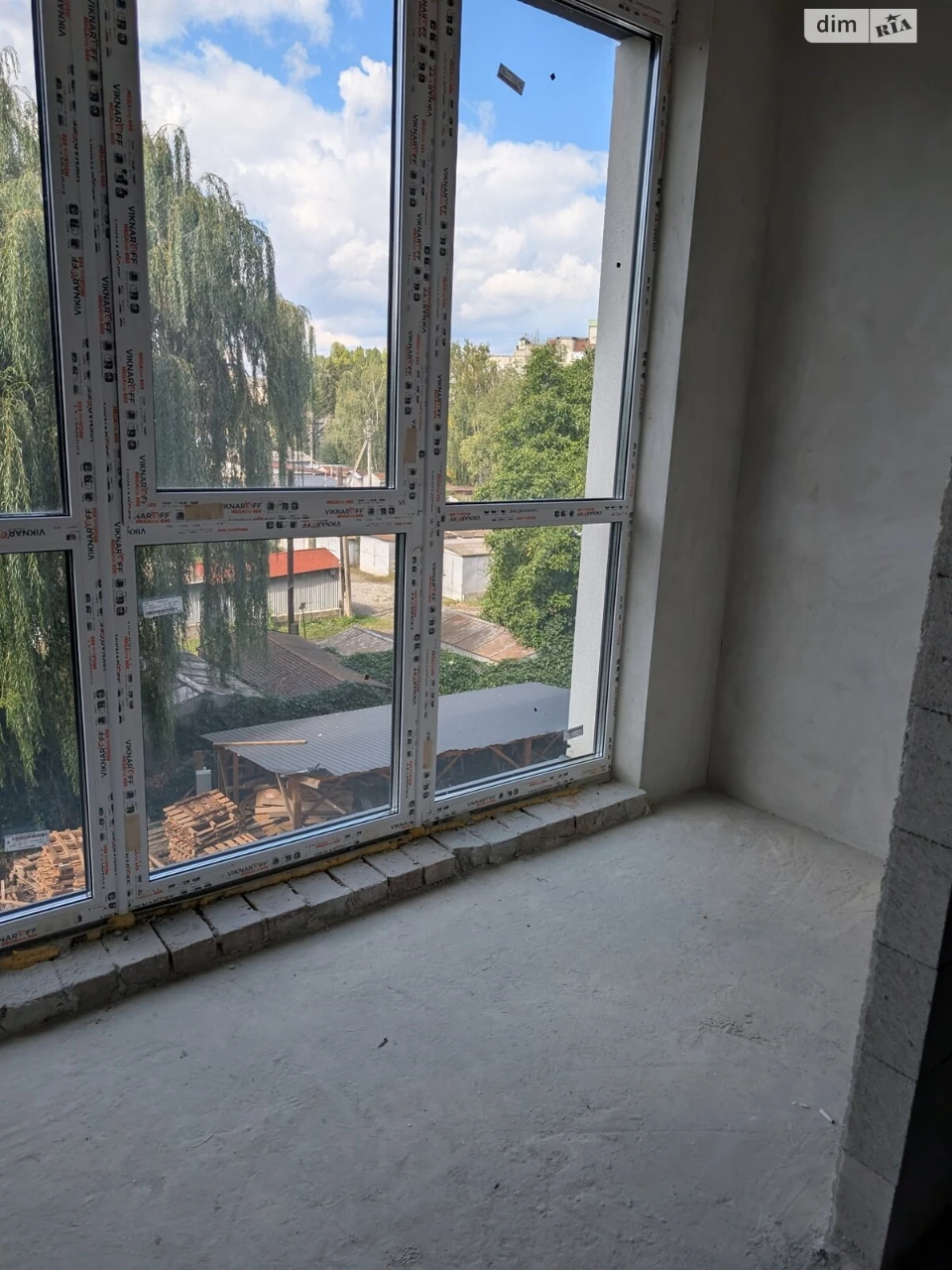 Продаж Квартира Брати