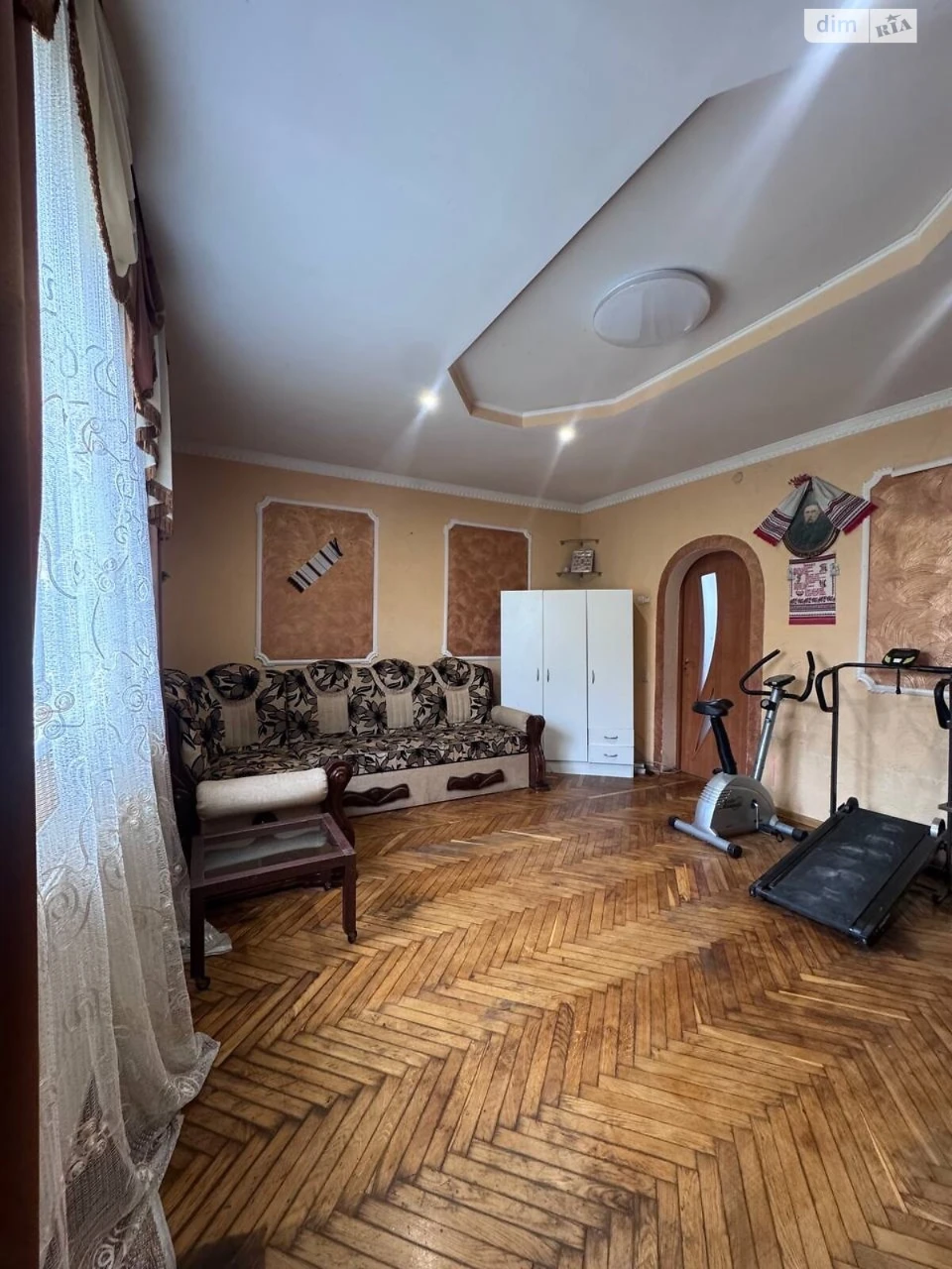 Продаж Дім