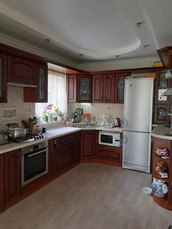 Таунхаус 150м в Киевском районе • 3 комнаты • Полная меблиро