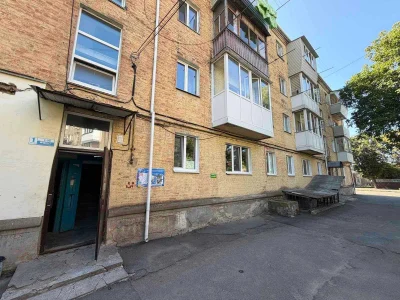 2 кімнатна рн. Будинку Офіцерів
