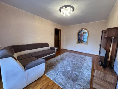 Продам 3к квартиру, вул. Довженка, 12