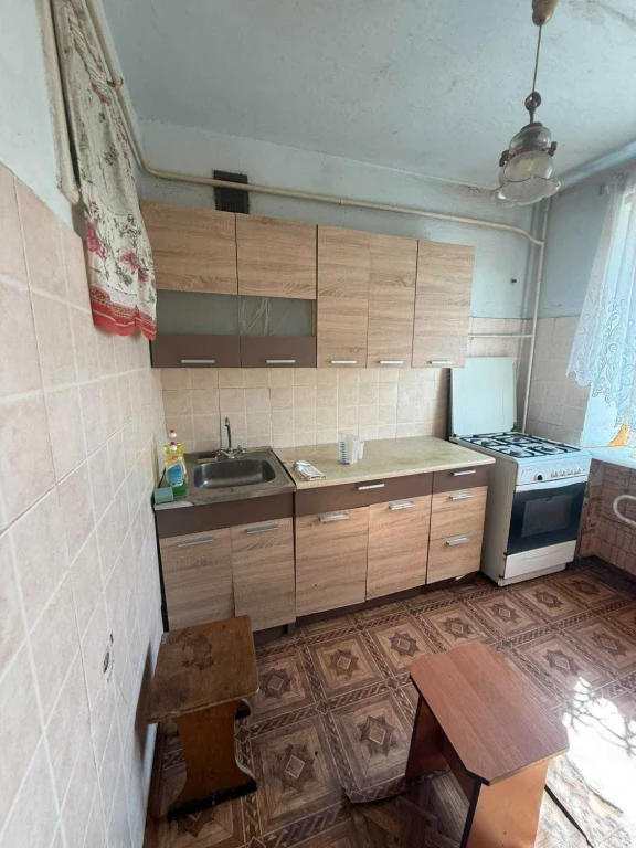 Продаж 2 к квартири 50м.кв Загот Зерно