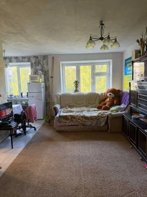 Продаж 2 к квартири 45м.кв Виставка