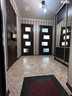Продаж Квартира Озерна