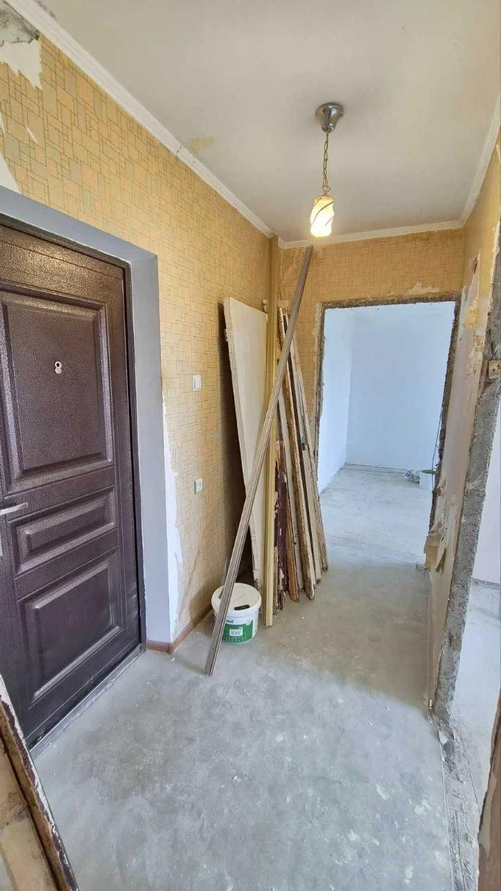 Продам 2к квартиру в будинку нового планування (90ті роки) н