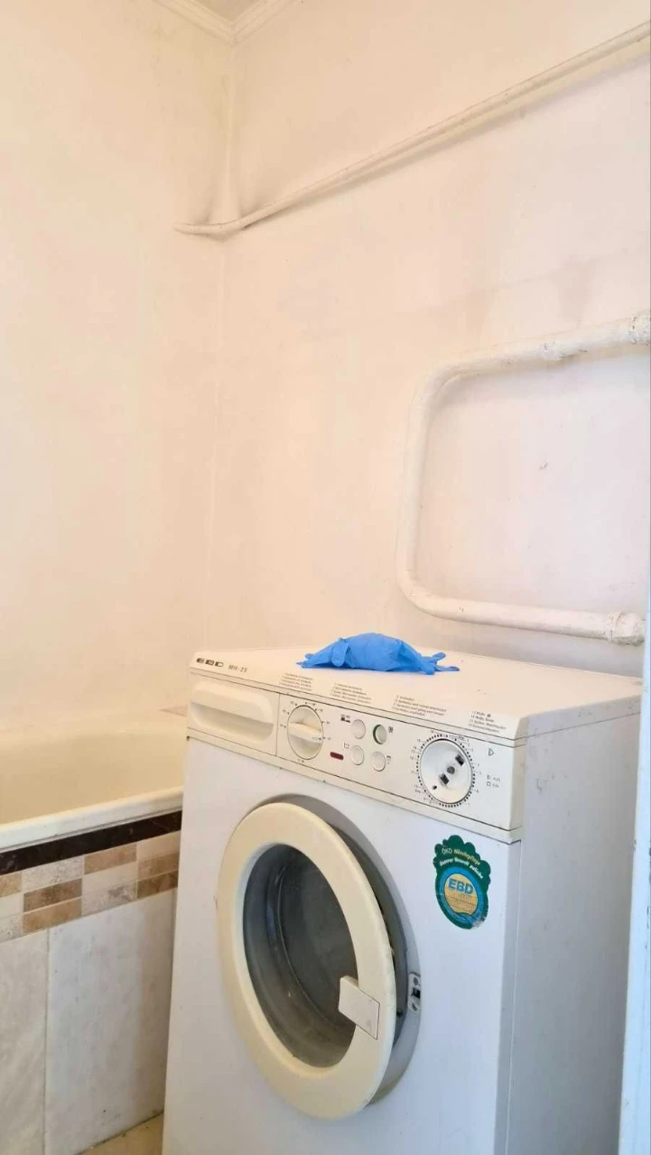 Продам 2к квартиру в будинку нового планування (90ті роки) н