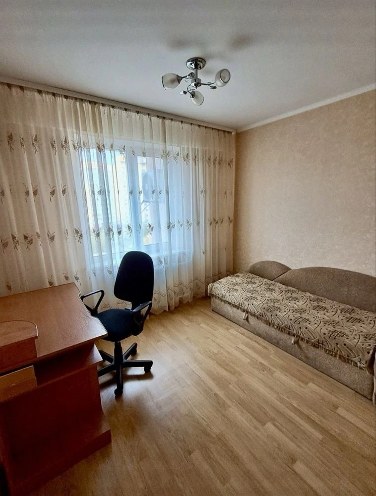 Продам затишну 3 кімнатну квартиру в топ районі Центральна М