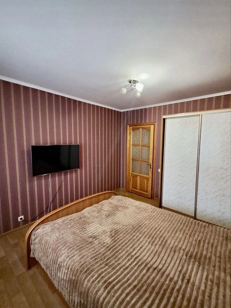 Продам затишну 3 кімнатну квартиру в топ районі Центральна М
