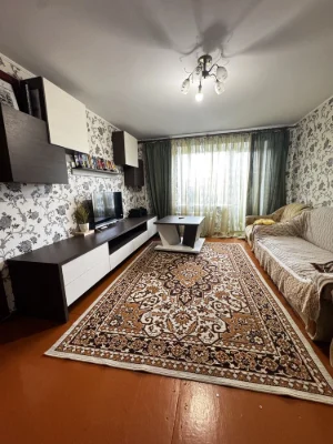 Продаж 4 кім чешки вул.Безручка