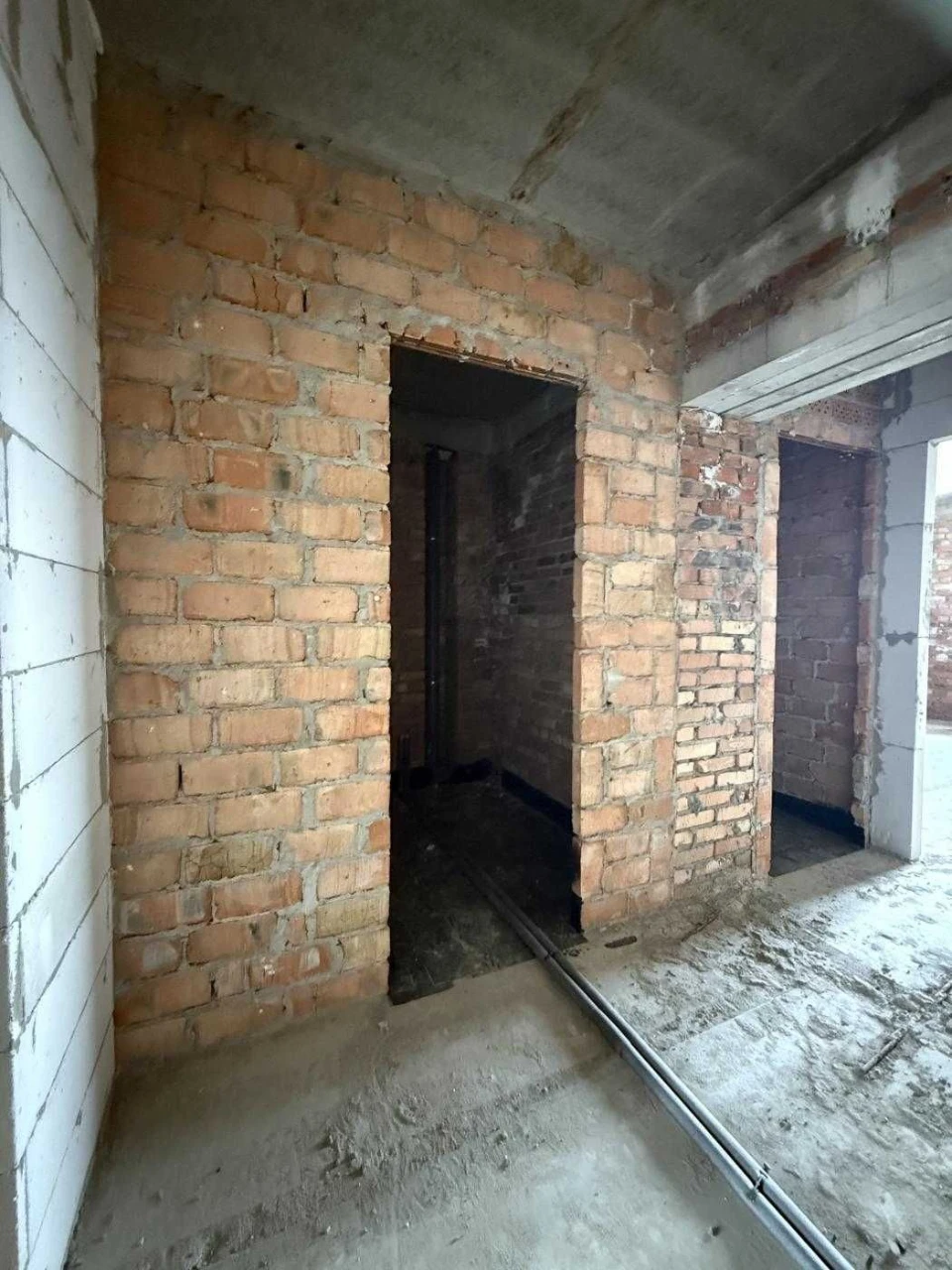 Продаж 2 кімнатної квартири в новобудові Озерна