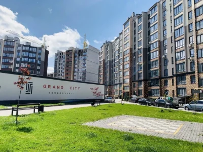 Квартира в ЖК Гранд Сіті Домбровський