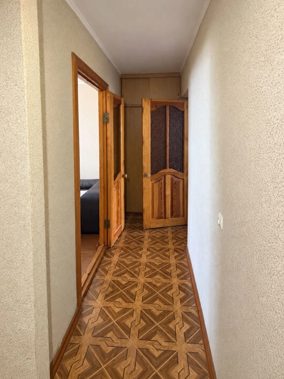 Продам 2 кім в центрі міста
