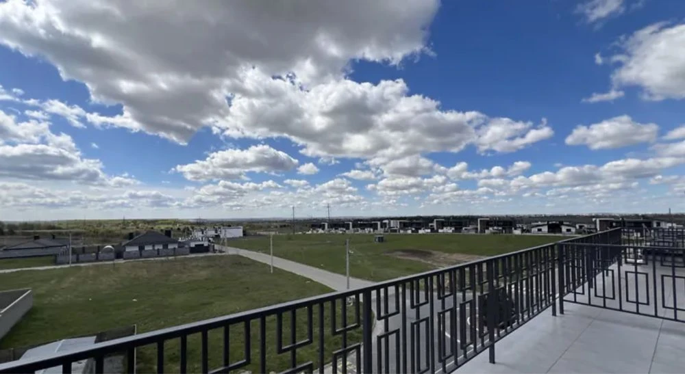 1-кімнатна квартира з терасою в районі Зоопарку 115 000$
