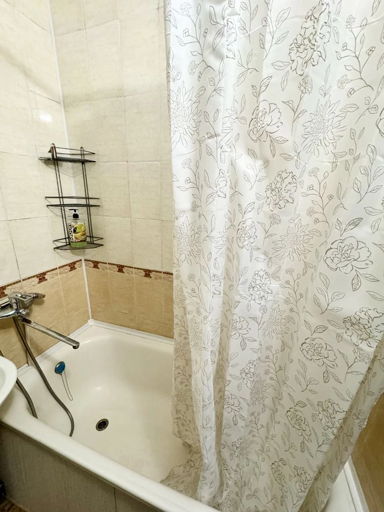 Продаж 2-х к. в корабельному районі (Океанівська)