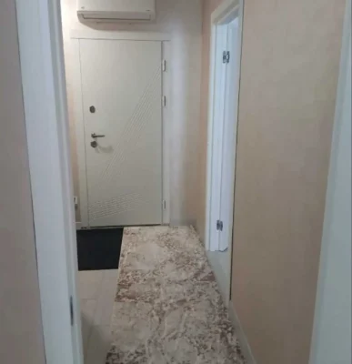Продам 2 кімнатну квартиру в центрі