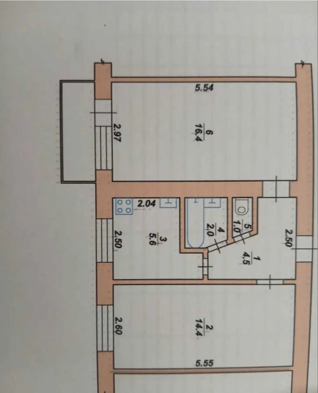 Продам 2 кімнатну квартиру в центрі