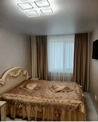 Продам 2 кімнатну квартиру в центрі