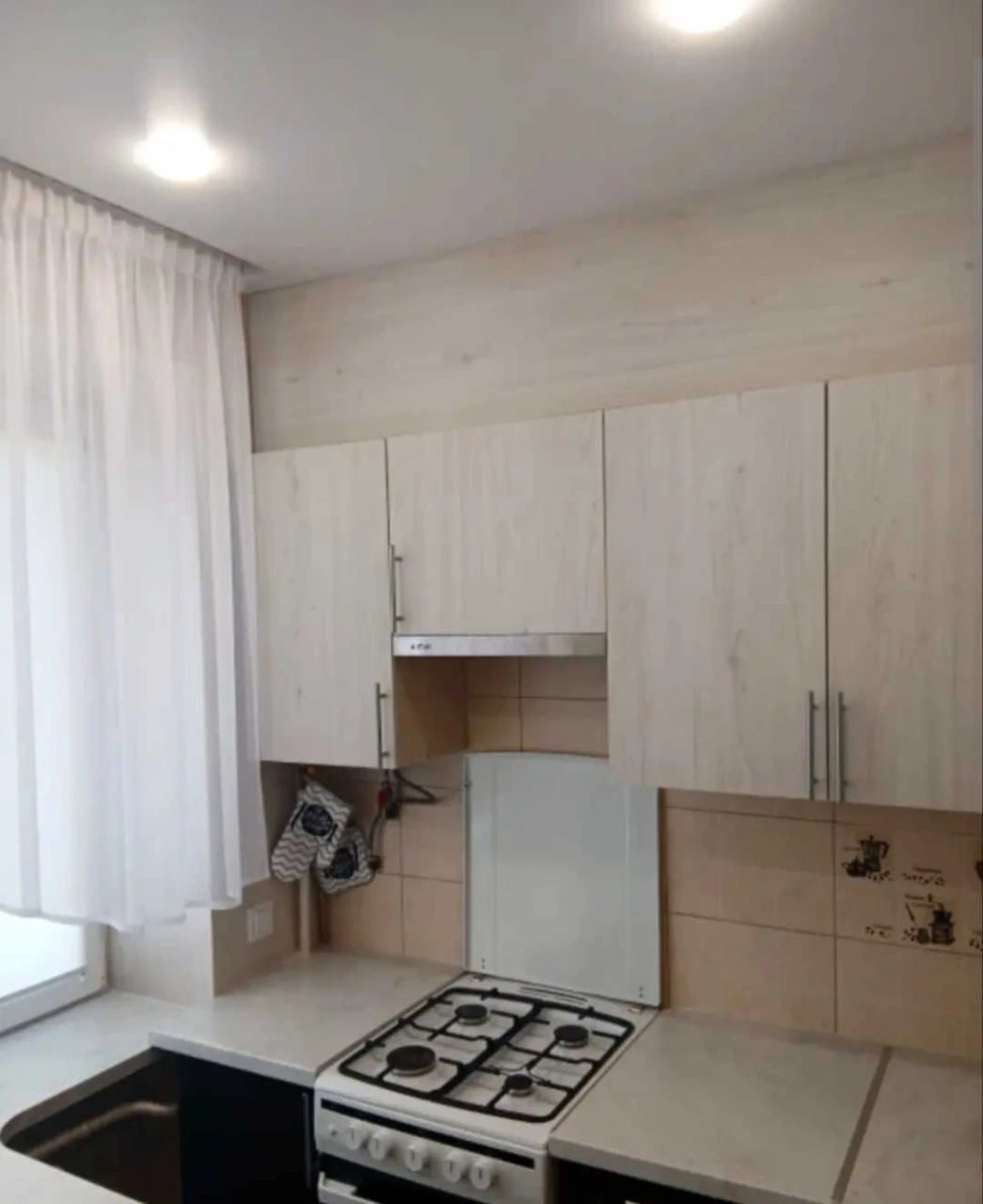 Продам 2 кімнатну квартиру в центрі