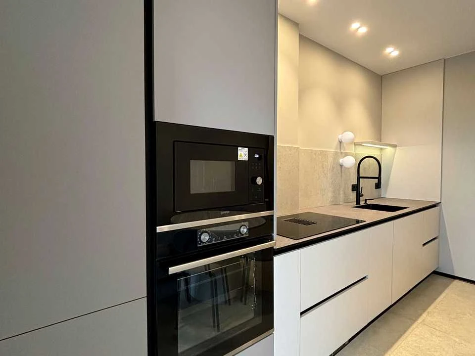 Apartment. Lviv, Horodotska St., 226a, building.
