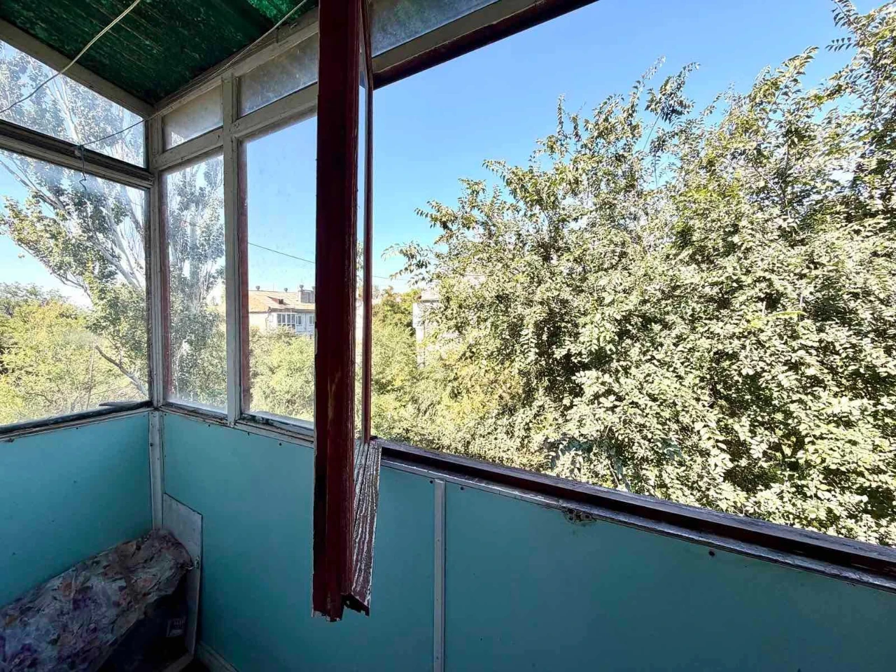 Продаю 3к квартиру на ПТЗ, р-н ДК Юність. ц1