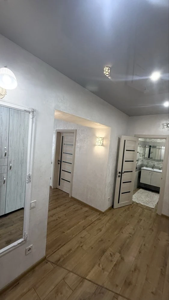3 кімнатна квартира на Щасливому
