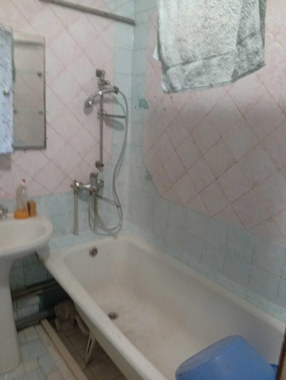 Продаю 2-х ком. квартиру ул. Авангардная
