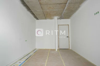 Продається простора квартира з чудовим плануванням — дві окр