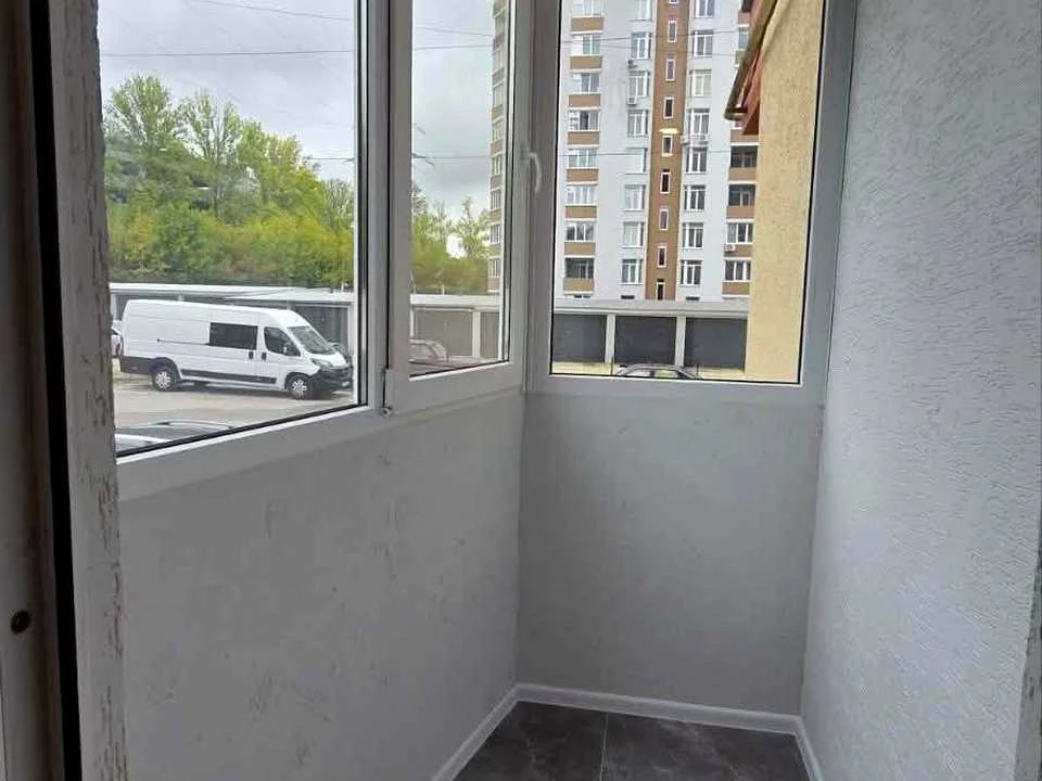 Квартира. Тернопіль, Злуки просп.