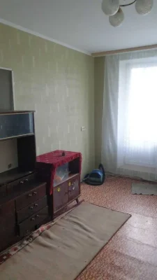 Продам 3 кімнатну квартиру 5/9 вул.Іллі Коваля 27 ( Кибальчи