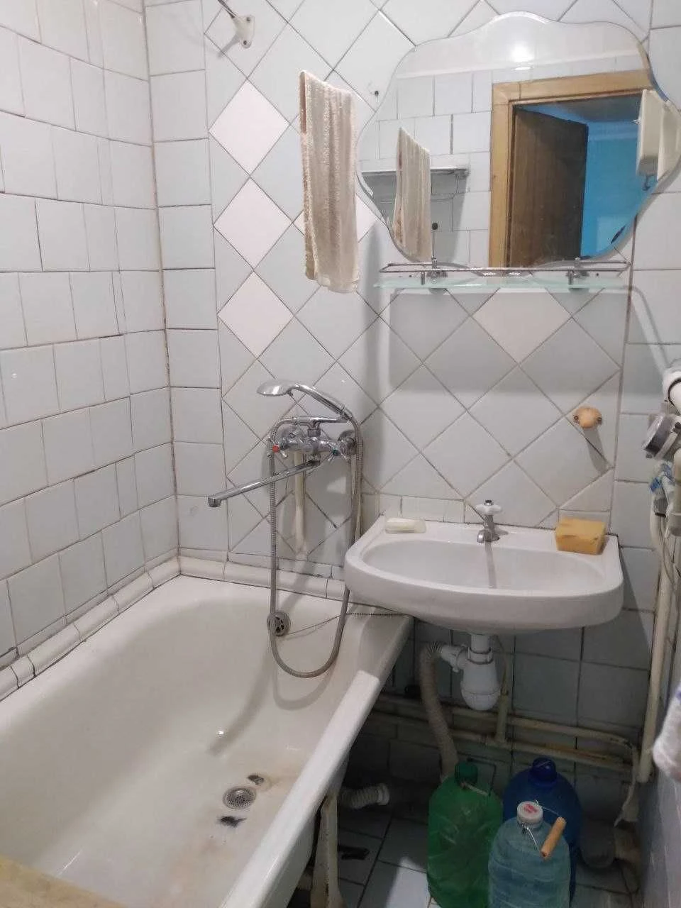 Продам 3 кімнатну квартиру 5/9 вул.Іллі Коваля 27 ( Кибальчи