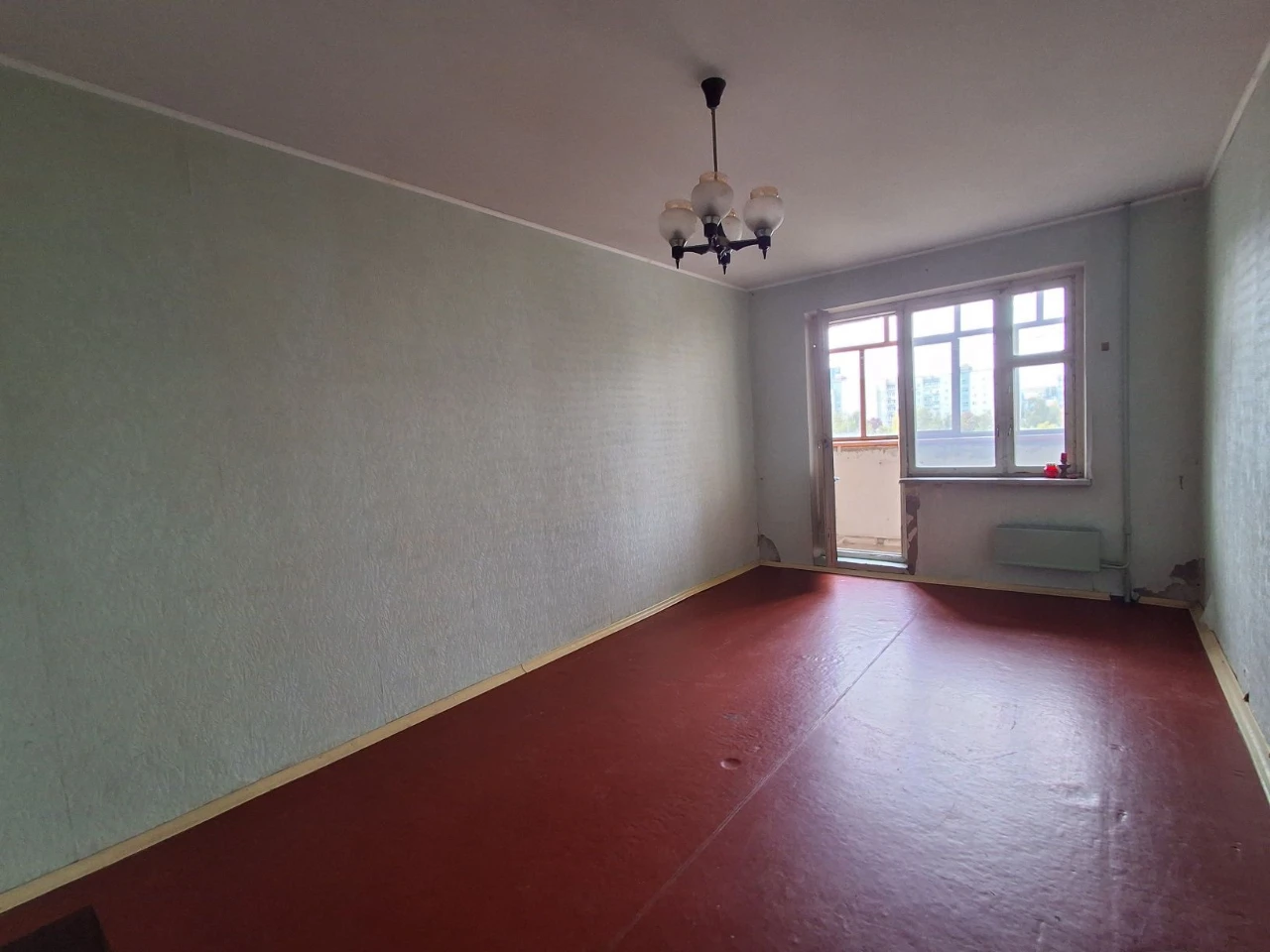 Продаж 3кімнатної квартири в самому центрі міста.