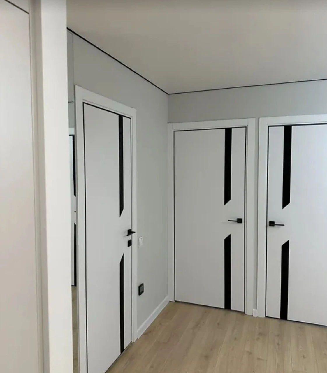 Продаж 2к квартири 55 кв. м на вул. Смакули