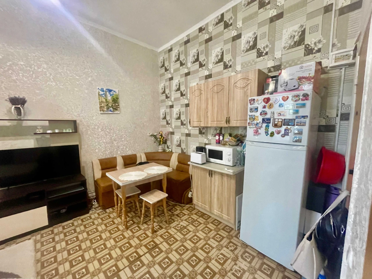 2-х кімнатна в комунальній квартирі. Ремзавод.