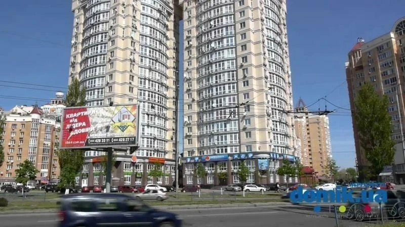 2-room apartment for sale 75 m², Heroes of Stalingrad Avenue.