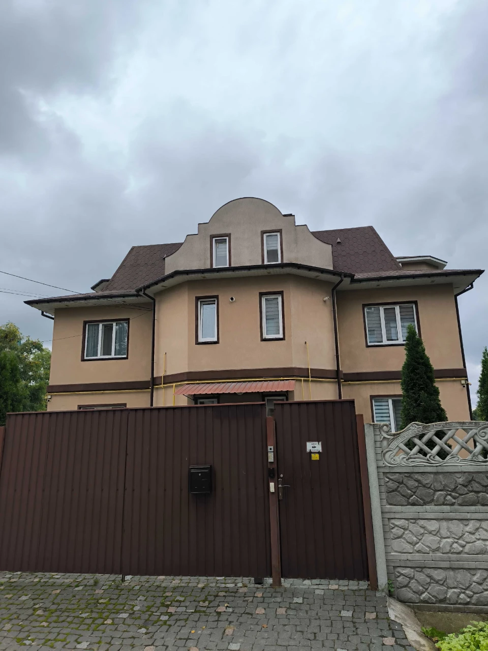 Ціну знижено! 2х кімнатна супер квартира з ремонтом в центрі